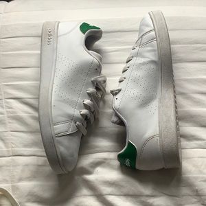 Adidas low top sneakers white and green size 4